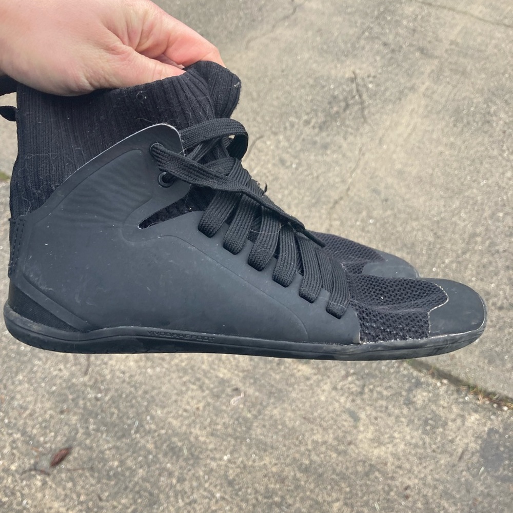 Vivo barefoot shoes Women’s size 8